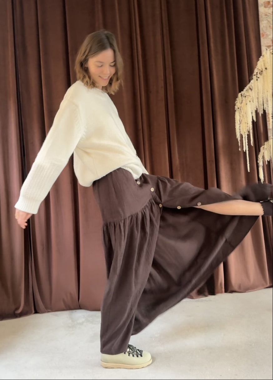 Lniana spódnica maxi z falbaną